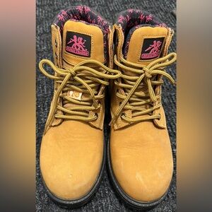 Moxie Trades Steel Toe Boots Size: 7